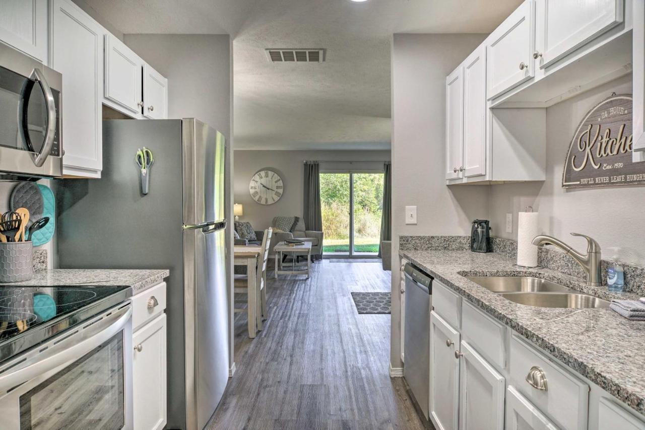 Cozy Condo With Pool Access, 5 Mi To Table Rock Lake Branson Exteriér fotografie